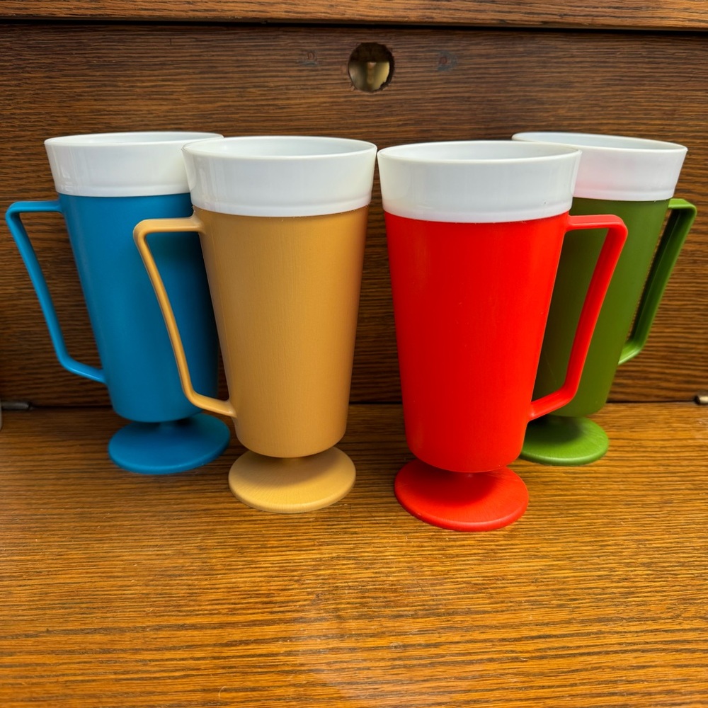 Vintage MCM Retro Pedestal Mugs Set Insulated D handle